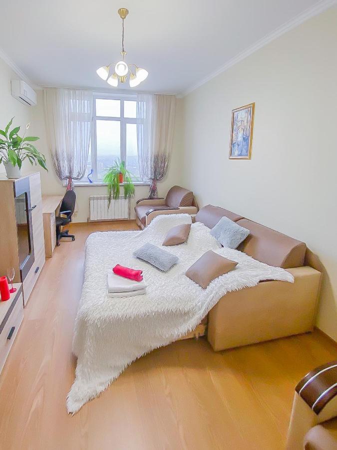 Rent Kiev Apartment 2 Min Metro Chernihivska 外观 照片