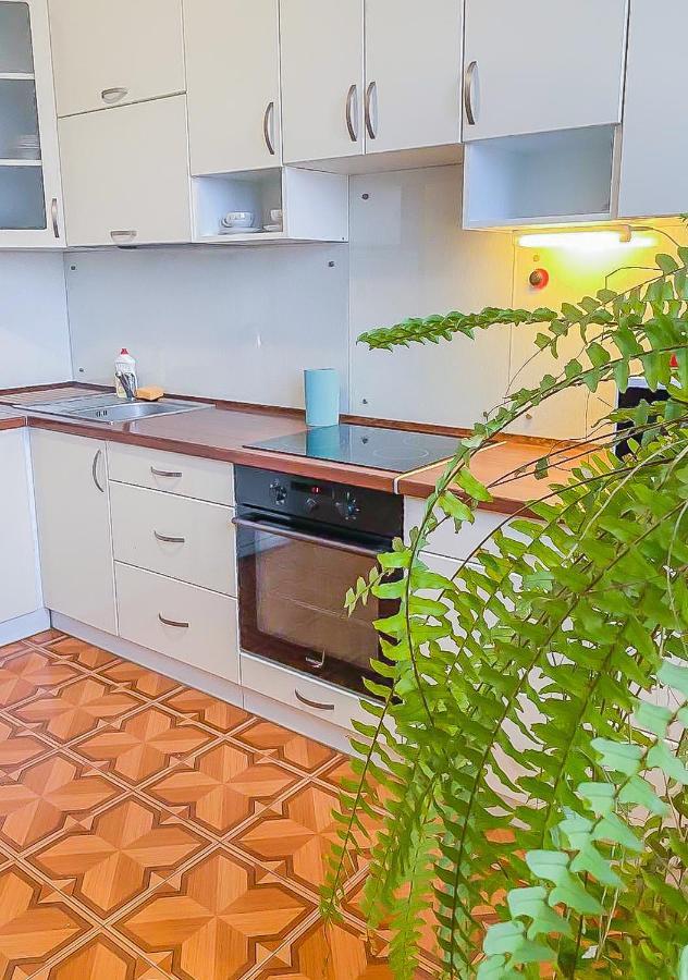 Rent Kiev Apartment 2 Min Metro Chernihivska 外观 照片