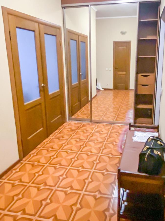 Rent Kiev Apartment 2 Min Metro Chernihivska 外观 照片