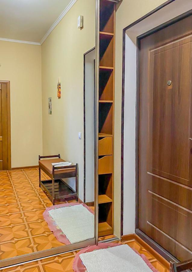 Rent Kiev Apartment 2 Min Metro Chernihivska 外观 照片